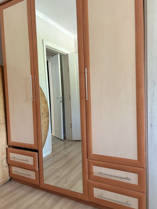Продам шкаф самовывоз