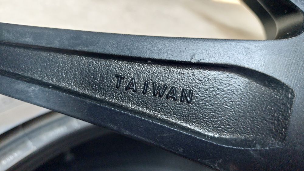 Джанти JR11 19 цола 5х120 и 5х114,3 Japan Raicing Bmw