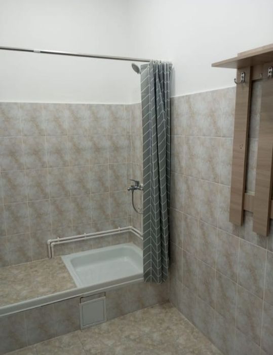 Комната в общ, ДСР, Дворец Школника. 75+ .