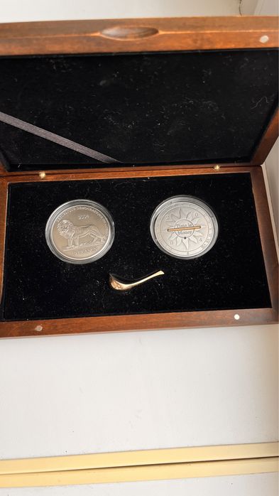 Набор из двух монет Либерия