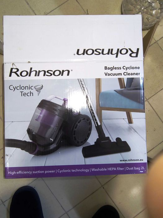 Прахосмукачка ROHNSON  R-1225