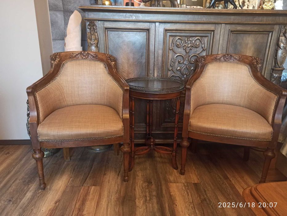 Кресла за всекидневна