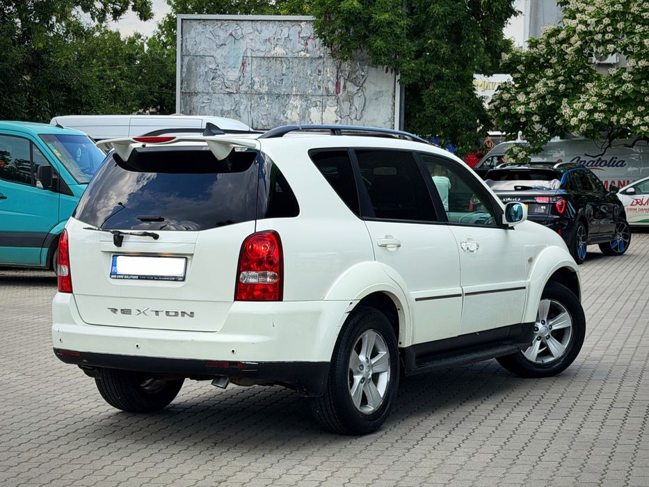 Ssangyonng Rexton/2.7 Diesel/Automat