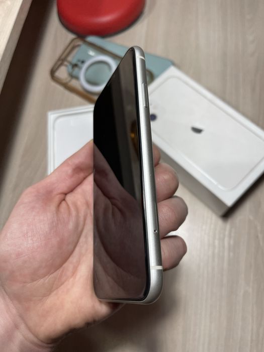 Iphone 11 128gb как новый 90%