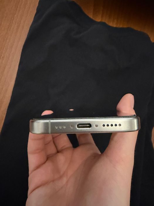 Iphone 15 pro 256 gb