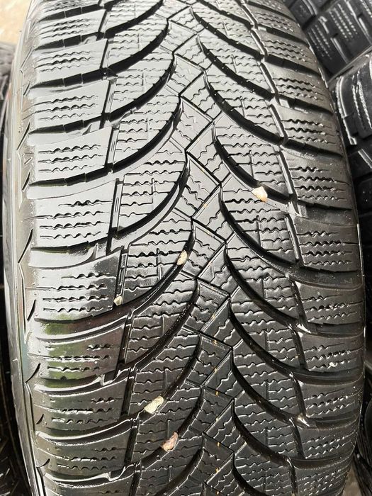 205 60 R16 anvelope de iarna Nexen