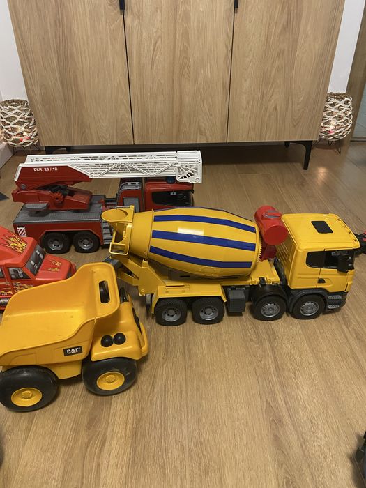 Camioane Scania originale de jucarie