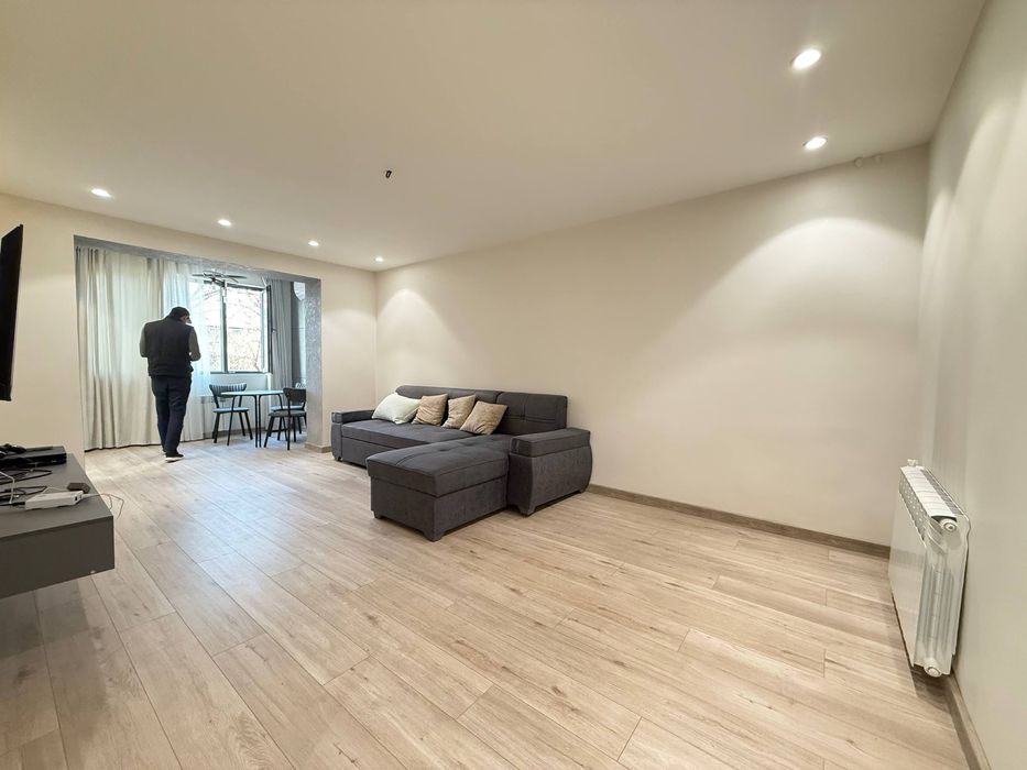 Продаётся Квартира Мирабадский район Ор-р Парк Фуркат 3хкомн