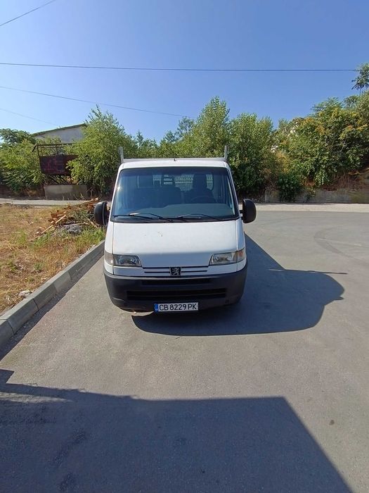 Продавам Peugeot boxer 2.5 tdi
