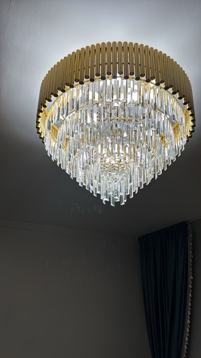 Продается люстра. 90 см
