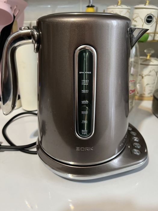 Чайник Bork 704gg