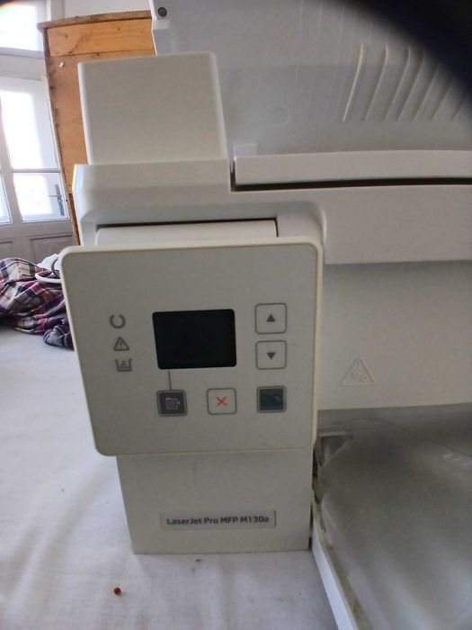 Принтер HP LaserJet Pro MFP