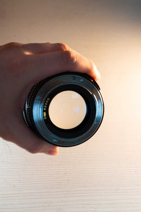 Canon EF 35mm f/1.4L USM