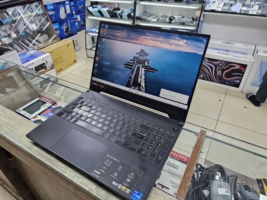 Asus TUF Gaming Core i7 + RTX3050