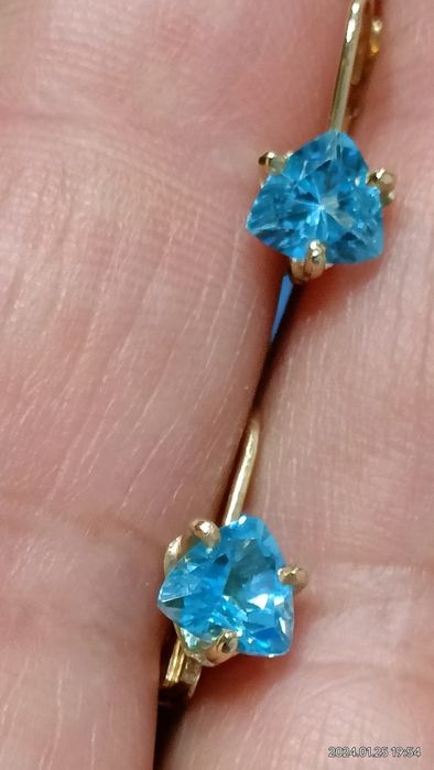 Vind cercei vintage din aur 14kt cu topaz