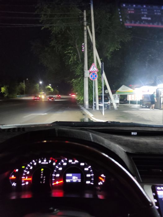 Щиток прибор камри 40