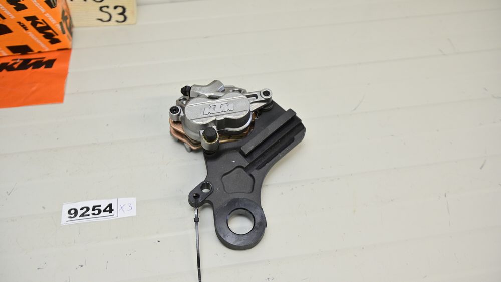 KTM 890 STM 2024 Etrier frana spate