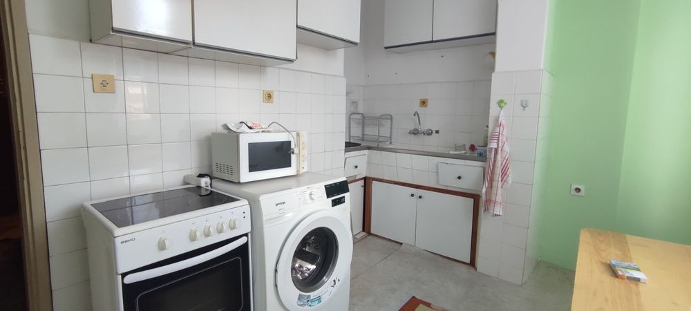 Дава се под наем Двустаен апартамент в Габрово, Център - 60 кв.м за 178.5 € - Снимка #2