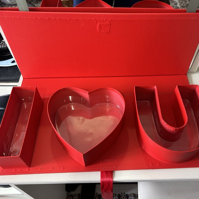 красная подарочная коробка « I love U»,