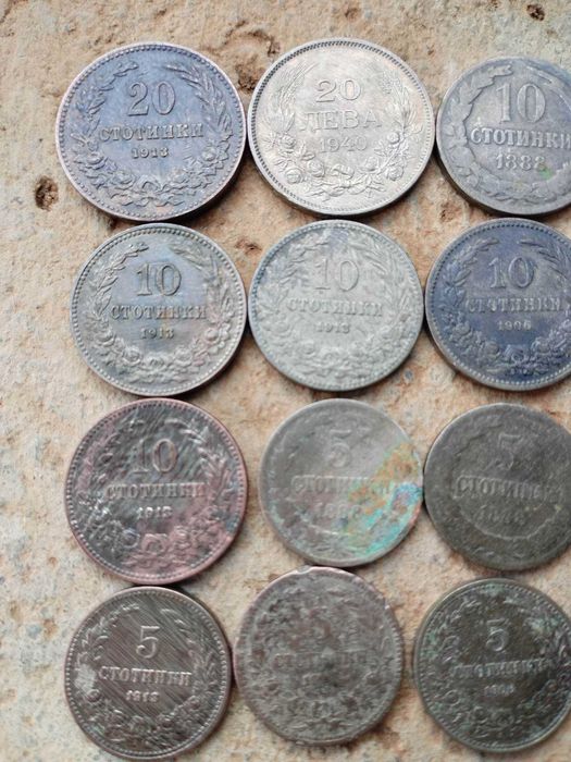 Стари български монети