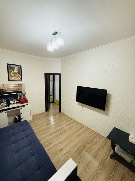 Срочно продается квартира новостройка 1 комнатная максим горкий