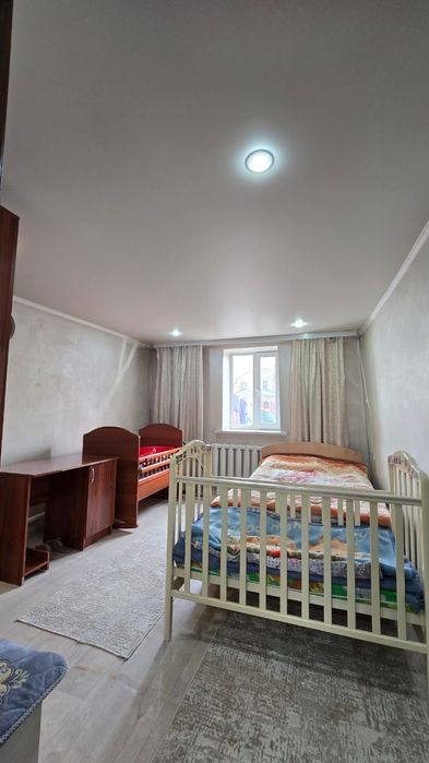 Продается 4 комн.дом район 1000 мелочей