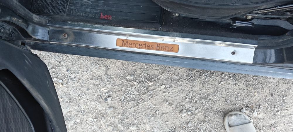 Mercedes Benz E124