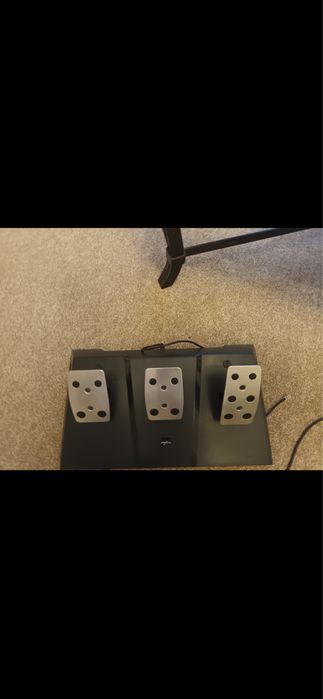 Volan gaming PXN cu pedale și schimbător