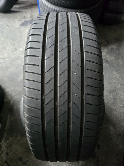 Bridgestone 215/55 R17 98W vară