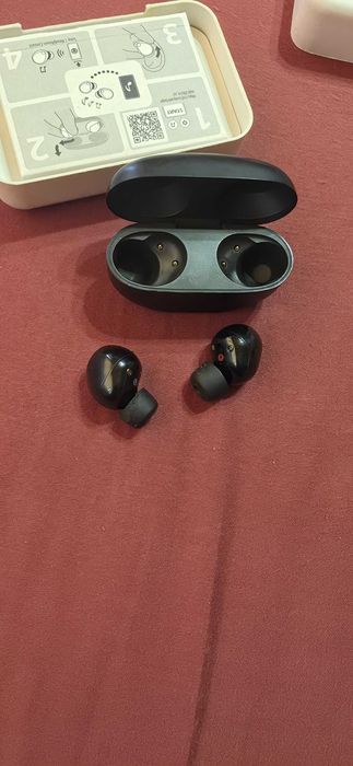 Sony WF-1000XM5 черни