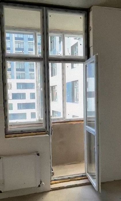 Пластиковые окна с дверью