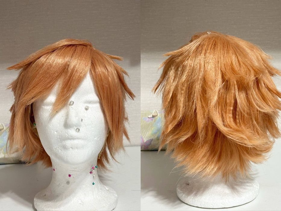 Парик для косплеев