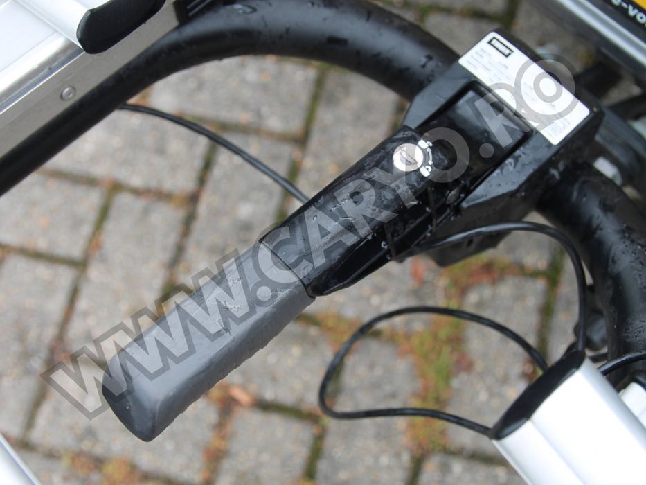 Thule VeloCompact 925 2 biciclete pe carlig