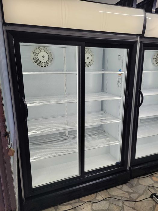Хладилна Витрина
