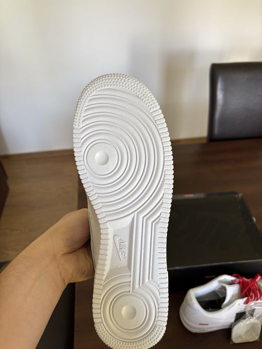 Air force 1 supreme marime 44