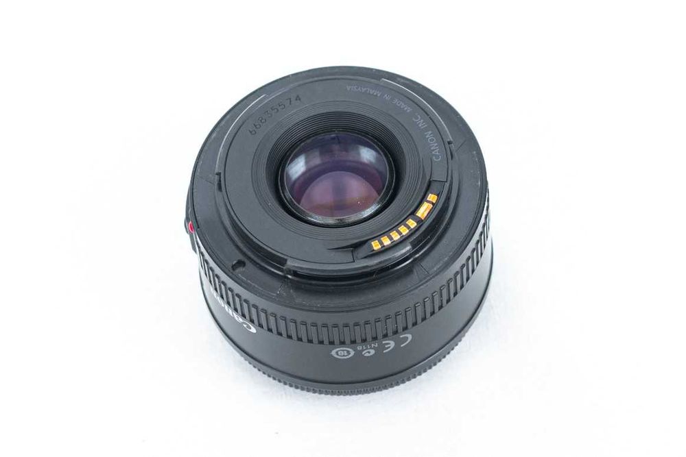 Canon EF 50mm f1.8 II
