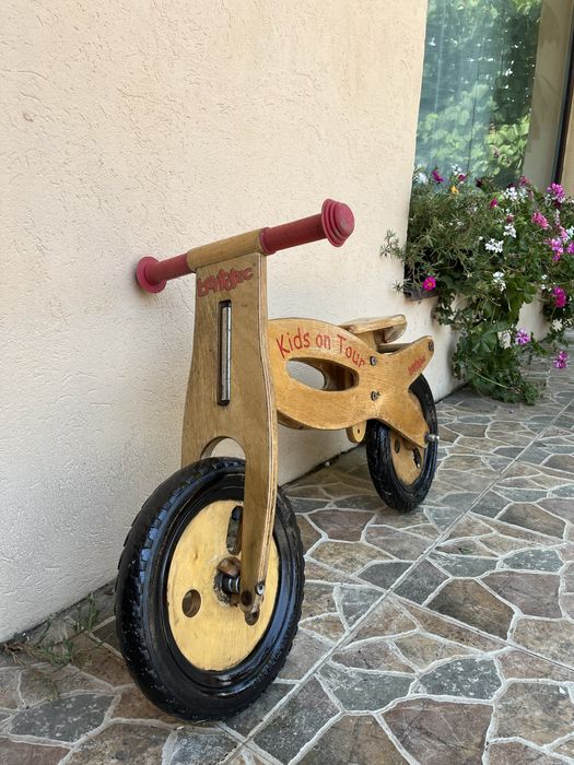 Bicicletă ajutătoare pt copii