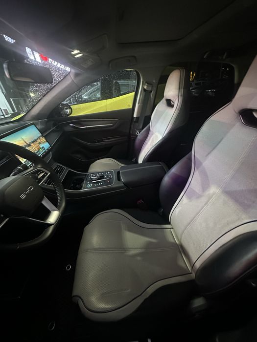 byd chazor luxe pozitsiya