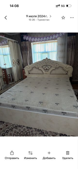 Кровать спальная