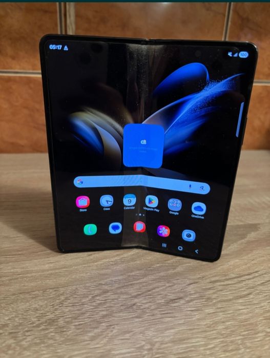 Samsung z4 fold se vinde