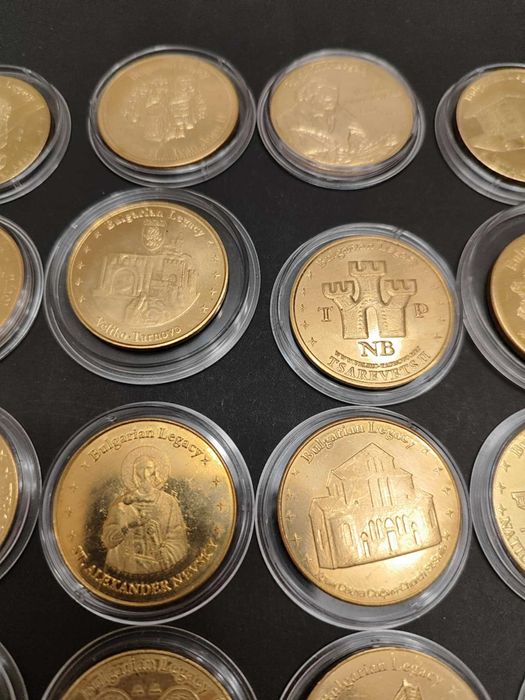 Сувенирни монети "Българското наследство" чисто нови, в капсули!