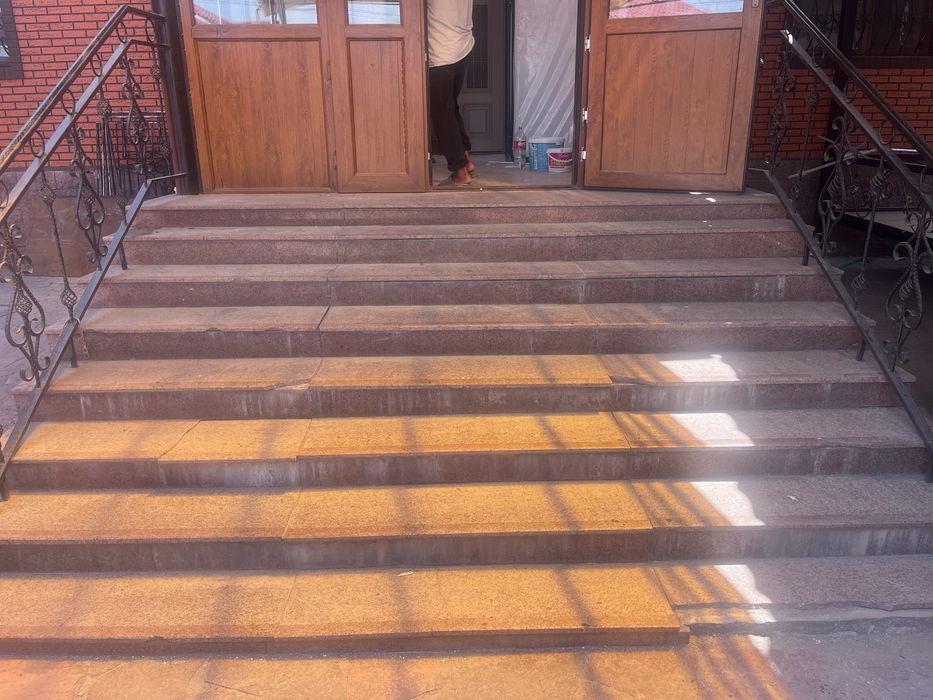 Продам гранит бу …