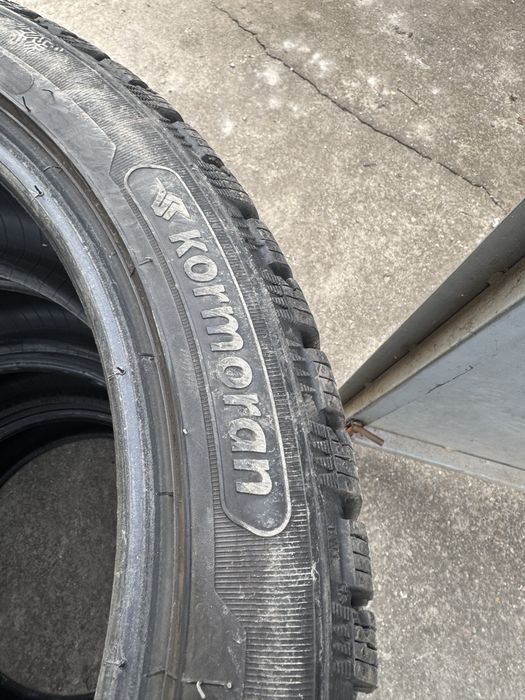 Зимни гуми 245/40/18