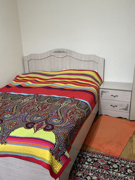 Спальный гарнитур (шкаф, кровать, комод, зеркало, 2 тумбочки)