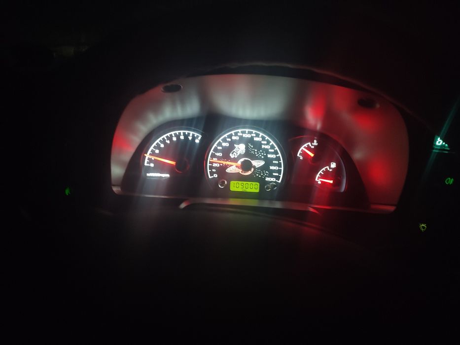Chevrolet Nexia 2 1.6 lux konditsioner