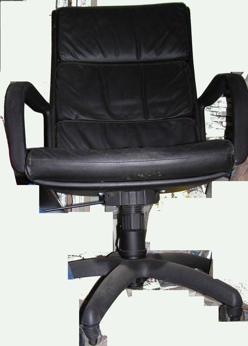 Scaun de birou cu roti si spatar si 5 office / de gradina sau schimb