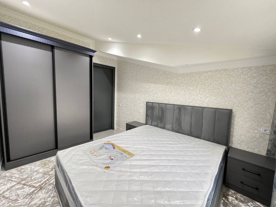 Продается 3х квартира на 8 этаже лифт имеется (ор Аэропорт)