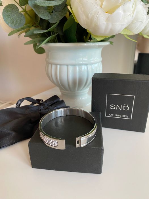 Елегантна дамска гривна от шведска неръждаема стомана SNO