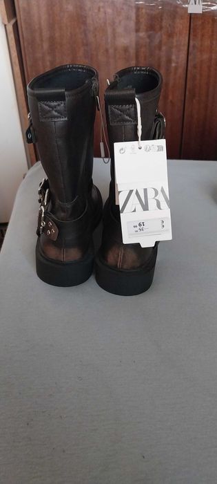 Детски  боти на ЗАРА