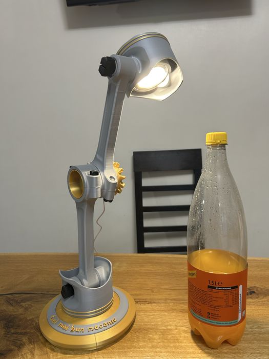 Lampa led piston-bieleta